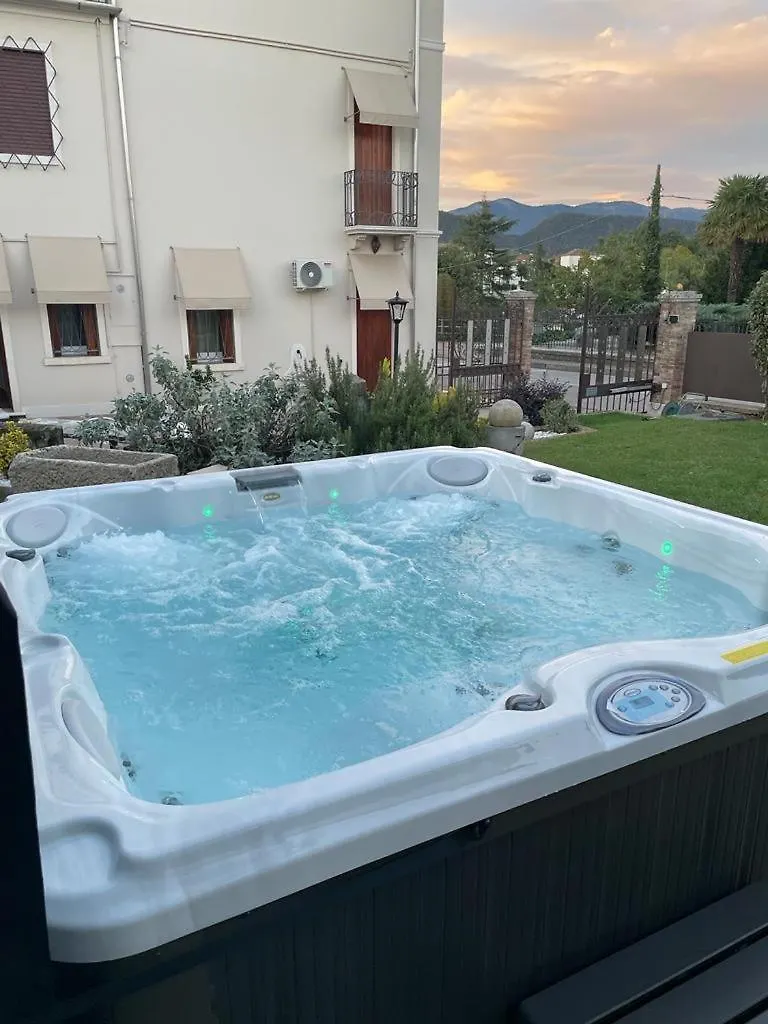 Villa Margherita Pieve di Soligo 0*,  Italien
