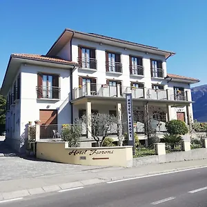 https://hotel-fioroni.it-lombardy.com